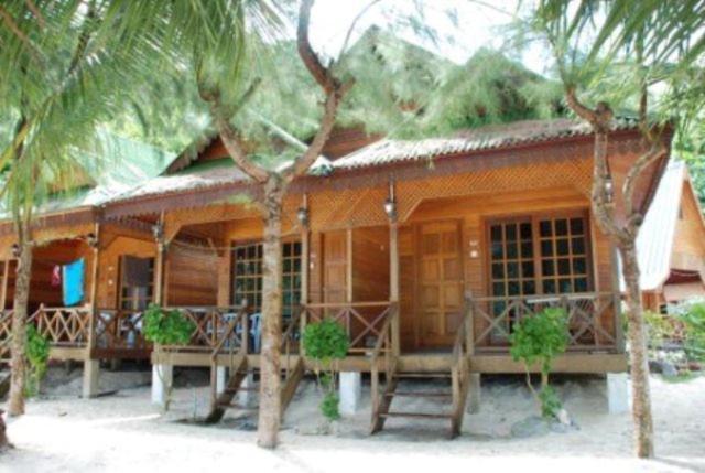 New Cocohut Chalet Hotel Kuala Terengganu Kültér fotó